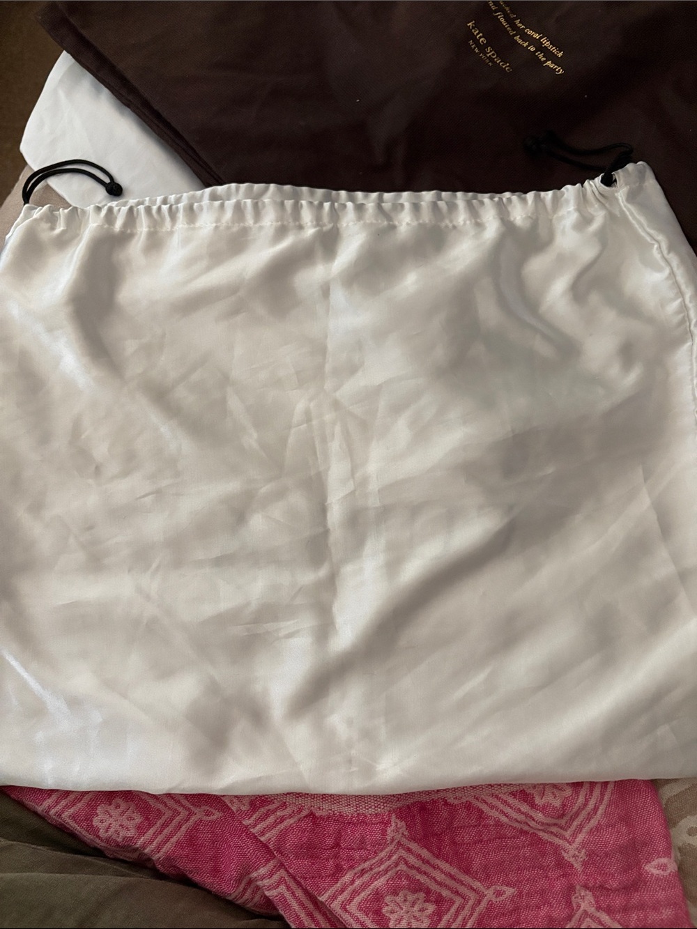 Furla White Dust Bag with Black Logo - Picture 2 of 2